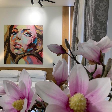 Apartment Z Kominkiem W Sercu Wroclawia Eksteriør bilde