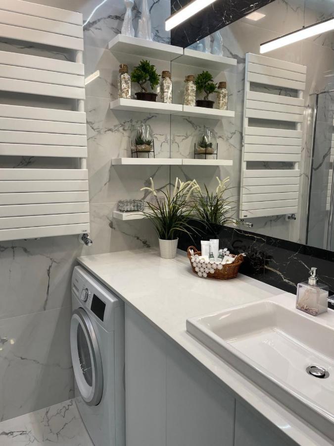 Apartment Z Kominkiem W Sercu Wroclawia Eksteriør bilde